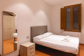 Cozy and Charmin 3BR Apartment Steps By Duomo